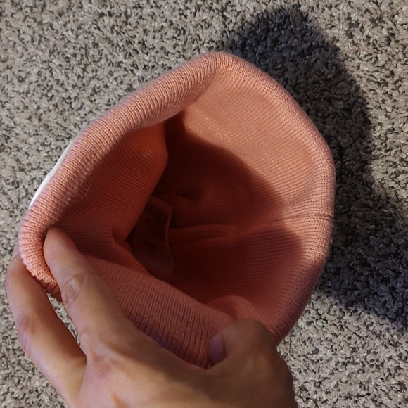 Girls Converse Beanie Hat - Picture 3 of 5